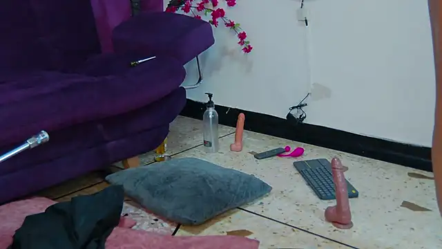 Daliana_Gounbolt 웹캠 쇼