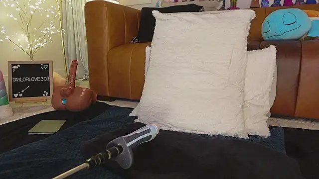 Taylorlove303 – Live XXX-chat