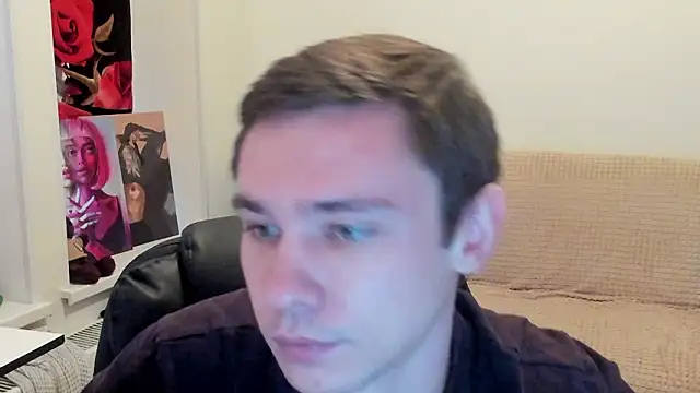 Alexmansuper 现场XXX聊天