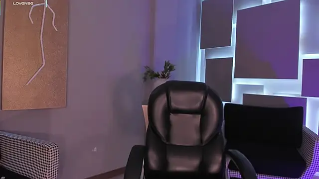 EveBensonX Chat XXX in diretta