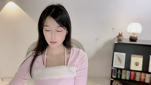 OnechestnutのライブXXXチャット