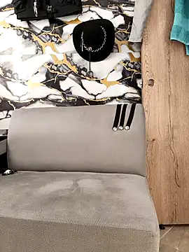 Hiroshi_Shen: απευθείας συνομιλία ΧΧΧ