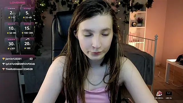 Mia_Myles élő XXX-chatje