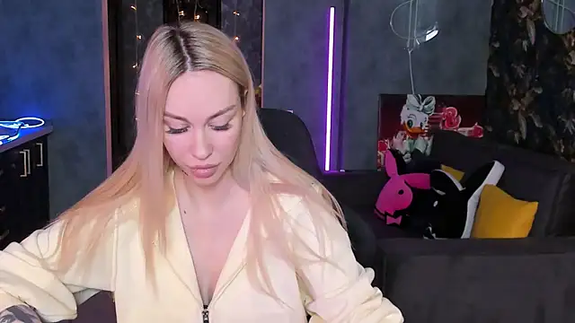 แชท XXX สดของ Blckmirrorr