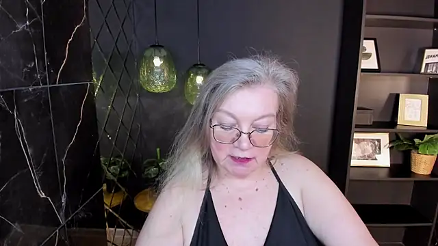 Pokazy przed kamerką – NataliMellow