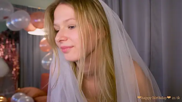 Pertunjukan Kamera Web _Katie_Dierse