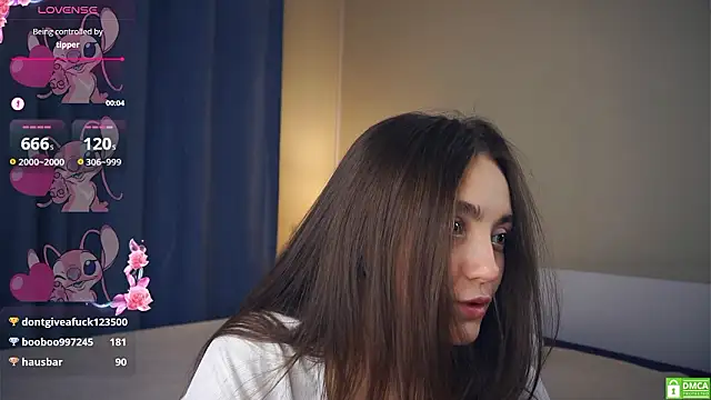 LoraDavi's Live XXX Chat