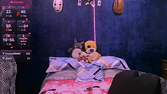 NinaYellow live XXX chat