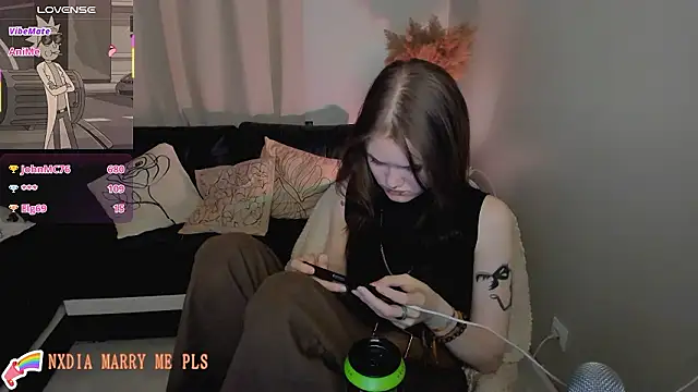 Dilara_xBaby Adlı Modelin Canlı XXX Sohbeti