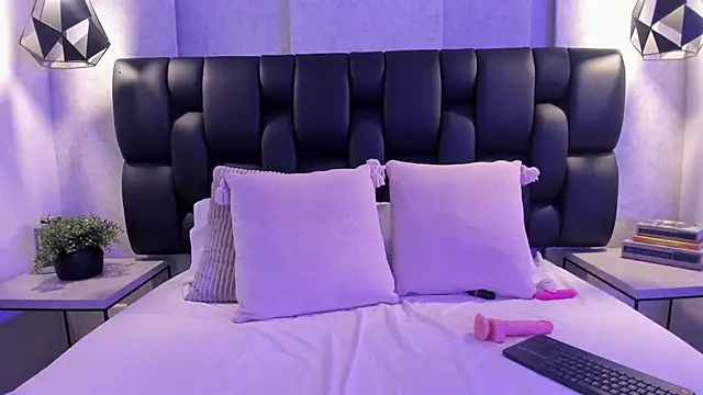 KylieCooperr_: вебкам-шоу