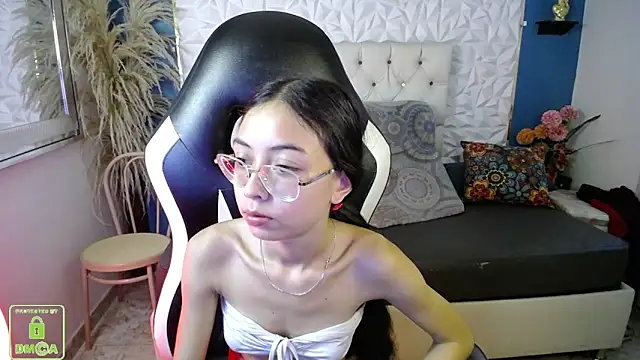 Chat XXX en directo de NathaliaSweet_11