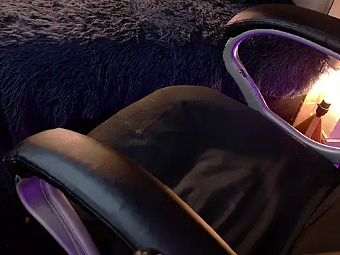 4L3JX: онлайн-секс-чат