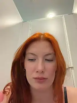 LivFayn Live XXX chat