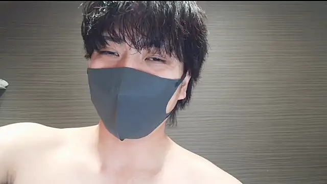 CHROME-kun925のライブXXXチャット