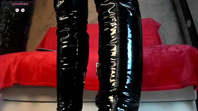 Scarlett__Fox__ Chat XXX live