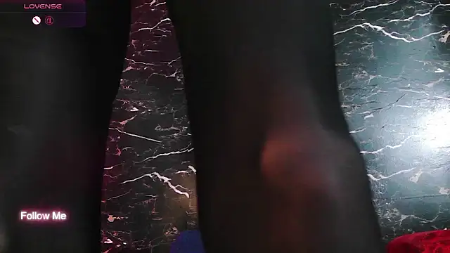 Вебкам-шоу crislingery_dolli