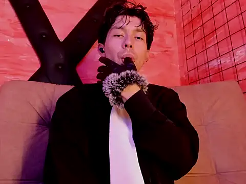 Eliot_X live XXX chat