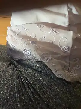 SexyMamiVee Live XXX-chat