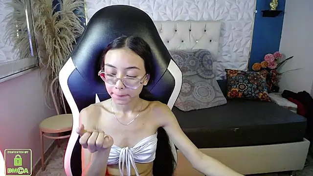 Chat XXX en directo de NathaliaSweet_11