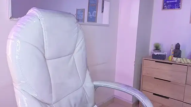 bluee_hazell: απευθείας συνομιλία ΧΧΧ