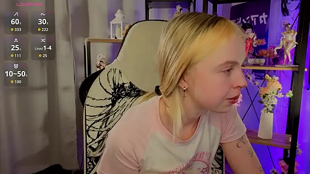 ElvenQueen's Live XXX Chat