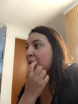 Sembang XXX Secara Langsung LizzRouse