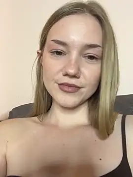 MilaMoone Webcam-Show