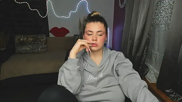 Chatroom XXX en direct de IsabellaBler