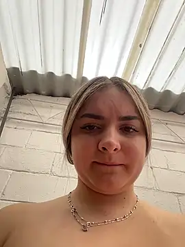 imlindapink: онлайн-секс-чат