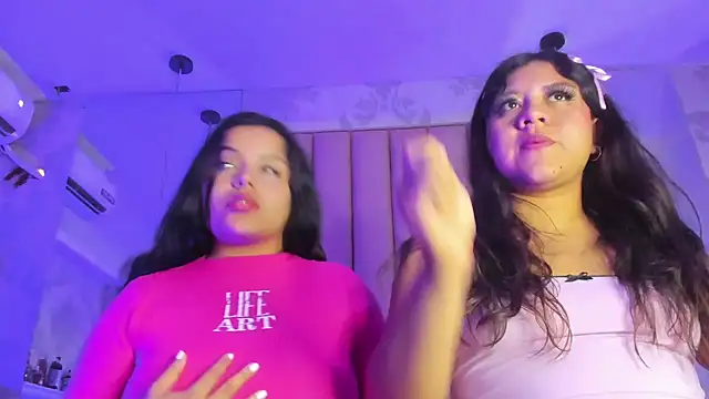 Živý XXX chat KonyBell