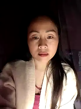 Spring-mky Live XXX Chat