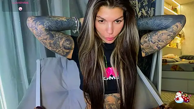 tattooedBabyyのライブXXXチャット