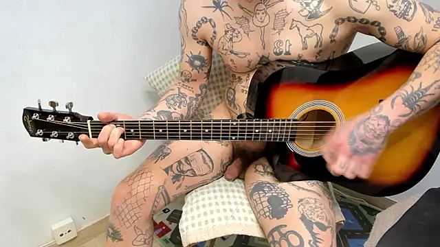 layneinchainsのウェブカメラショー