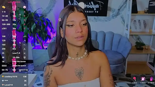 CoralRigan webkamerás műsora