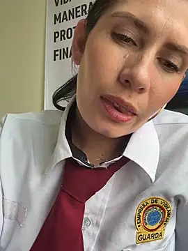 Alysson--: απευθείας συνομιλία ΧΧΧ