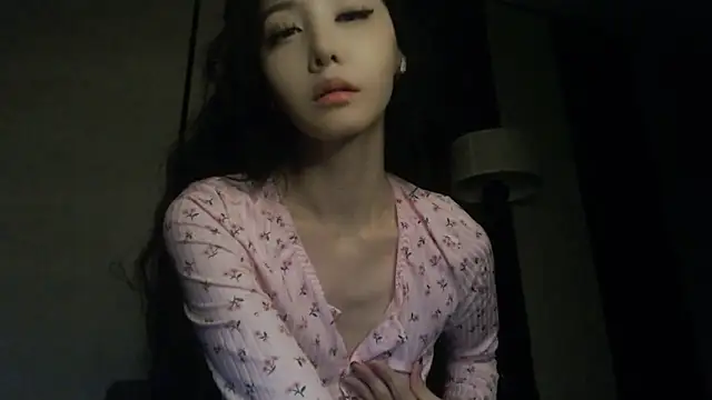 Fudzik0's Live XXX Chat