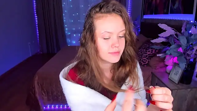 BeatriceShine: онлайн-секс-чат