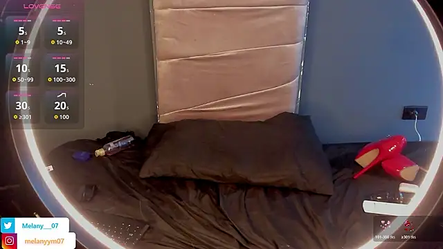 Melany__08: онлайн-секс-чат