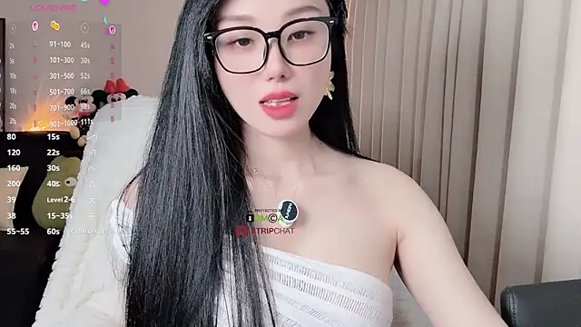 Xiatian520_ Live XXX Chat