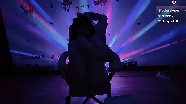 LuckyCute-Tutu: онлайн-секс- чат