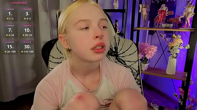 ElvenQueen 现场XXX聊天