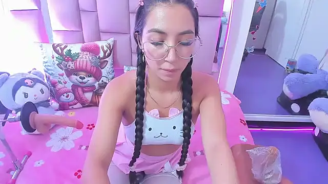 AriadnaCappelletty: онлайн-секс-чат