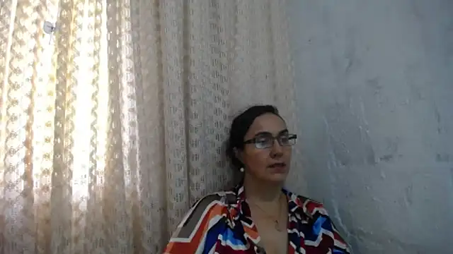 gabbyparker_: онлайн-секс-чат