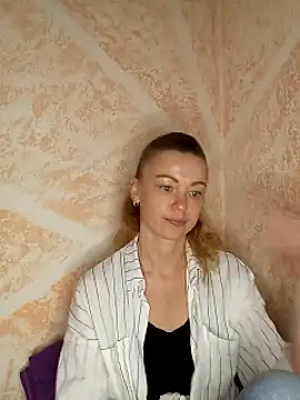 NitaXSky Adlı Modelin Canlı XXX Sohbeti