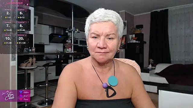 roxana_brooks Adlı Modelin Canlı XXX Sohbeti