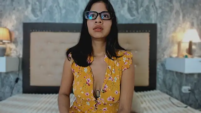 JuliKim_ live XXX chat