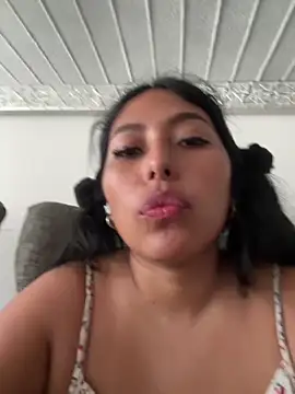 emmyjhonson07's Live XXX Chat