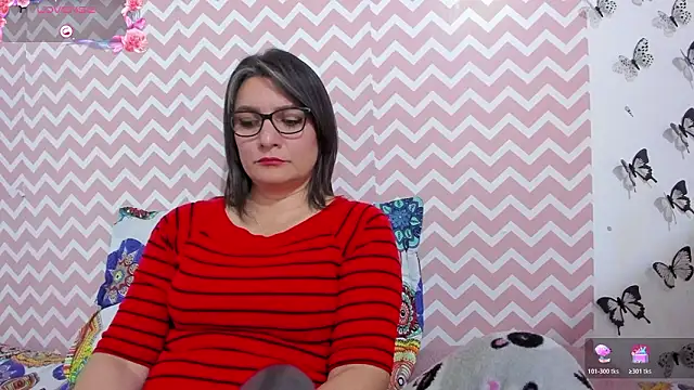 Amie_Adams82_ Chat XXX in diretta