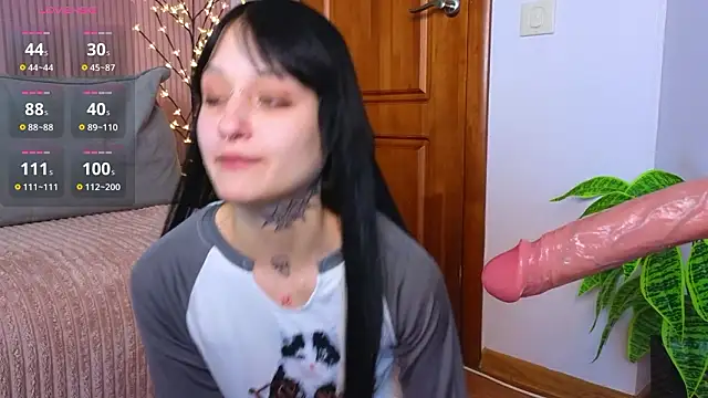 InkVixen Chat XXX in diretta