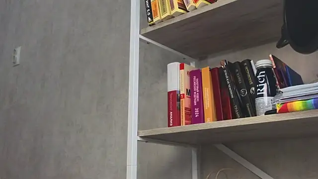 Онлайн чат XXX Marietta_Castro